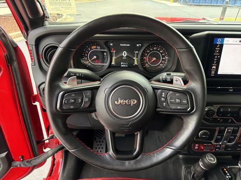 Used 2024 Jeep Wrangler Unlimited Rubicon 392 AWD/4WD image 9