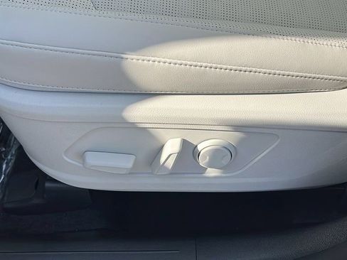 New 2026 Kia Sorento EX w/ EX Premium Package FWD image 11