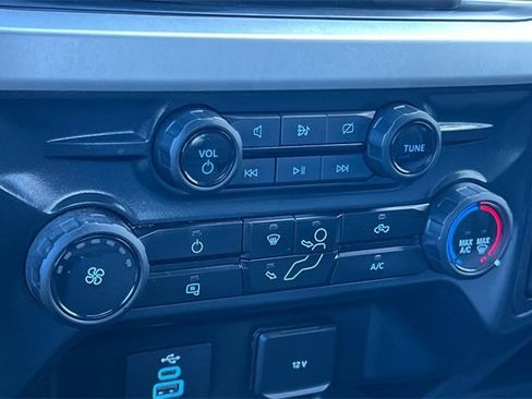 Used 2024 Ford F350 XLT image 22