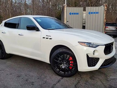 New 2024 Maserati Levante Modena Ultima image 2