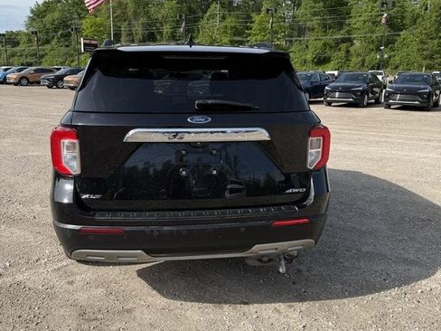 Used 2021 Ford Explorer XLT w/ Equipment Group 202A image 7