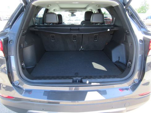 Used 2022 Chevrolet Equinox Premier AWD/4WD image 20