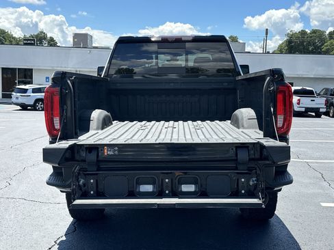 Used 2020 GMC Sierra 2500 Denali w/ Denali Ultimate Package AWD/4WD image 14