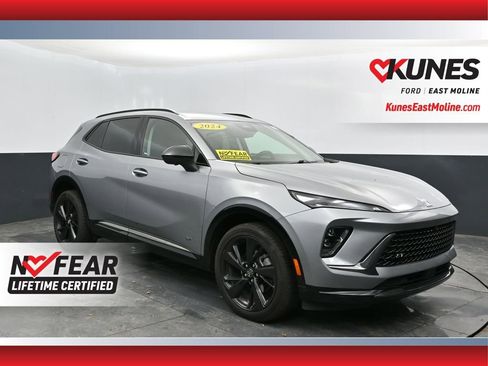 Used 2024 Buick Envision Sport Touring image 1