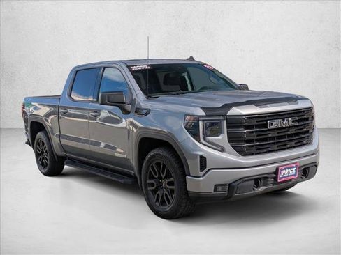 Used 2023 GMC Sierra 1500 Elevation AWD/4WD image 3