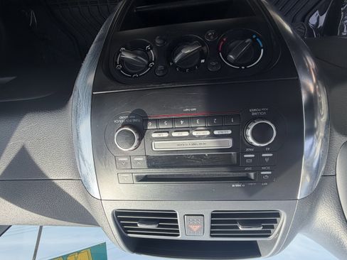 Used 2009 Suzuki SX4 Sport FWD image 13