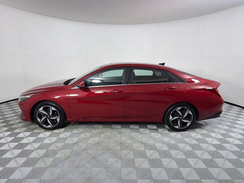 Used 2023 Hyundai Elantra Limited FWD image 6