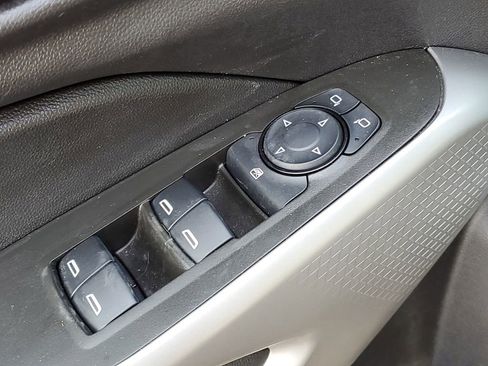 Used 2024 Chevrolet Trax RS w/ Driver Confidence Package image 21