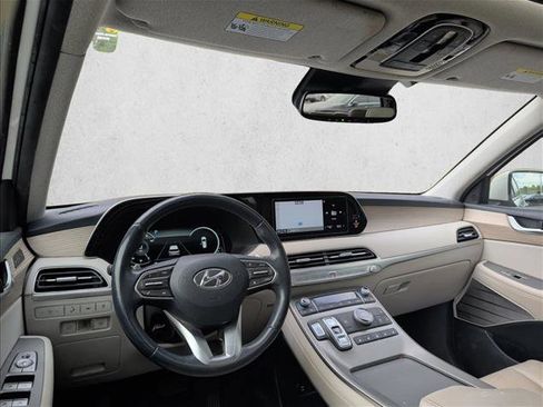 Used 2022 Hyundai Palisade Limited FWD image 11