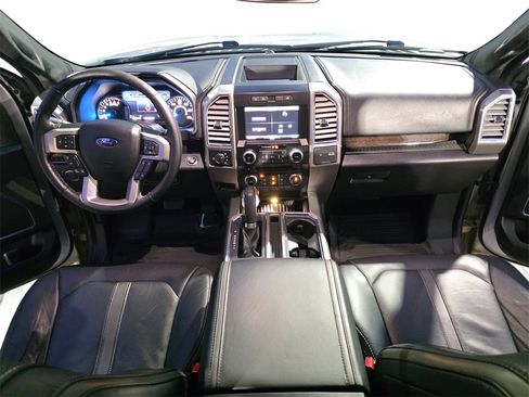 Used 2015 Ford F150 Platinum w/ Equipment Group 701A Luxury image 9