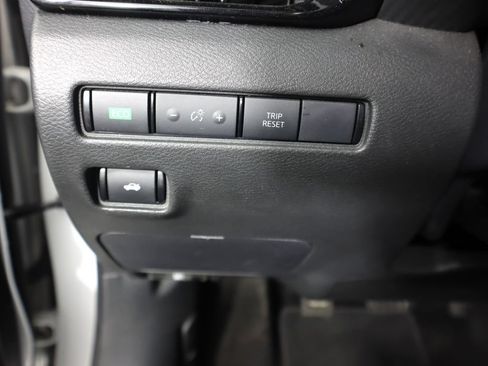Used 2023 Nissan Sentra SV w/ Trunk Package FWD image 16