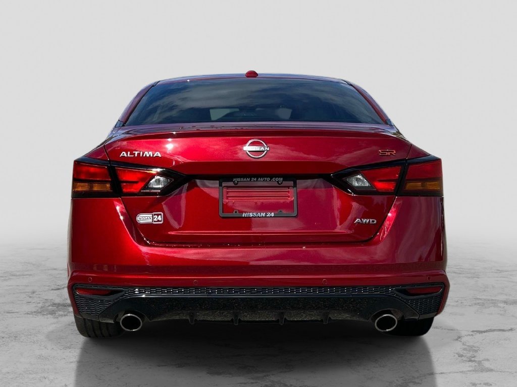 Certified 2024 Nissan Altima 2.5 SR AWD/4WD image 4