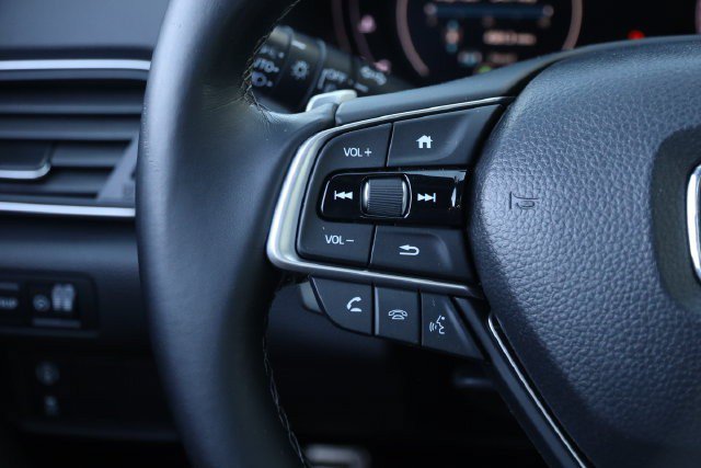 Used 2018 Honda Accord Sport image 11