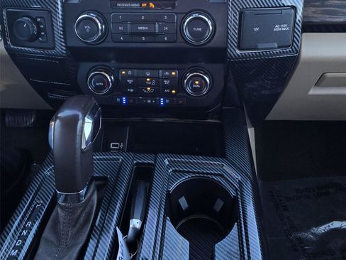 Used 2019 Ford F150 Lariat AWD/4WD image 18