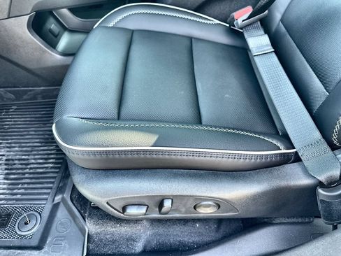 New 2026 GMC Acadia Denali w/ Super Cruise Package FWD image 25