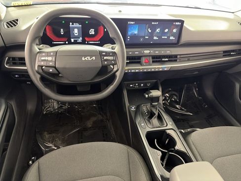 Used 2025 Kia K4 FWD image 19