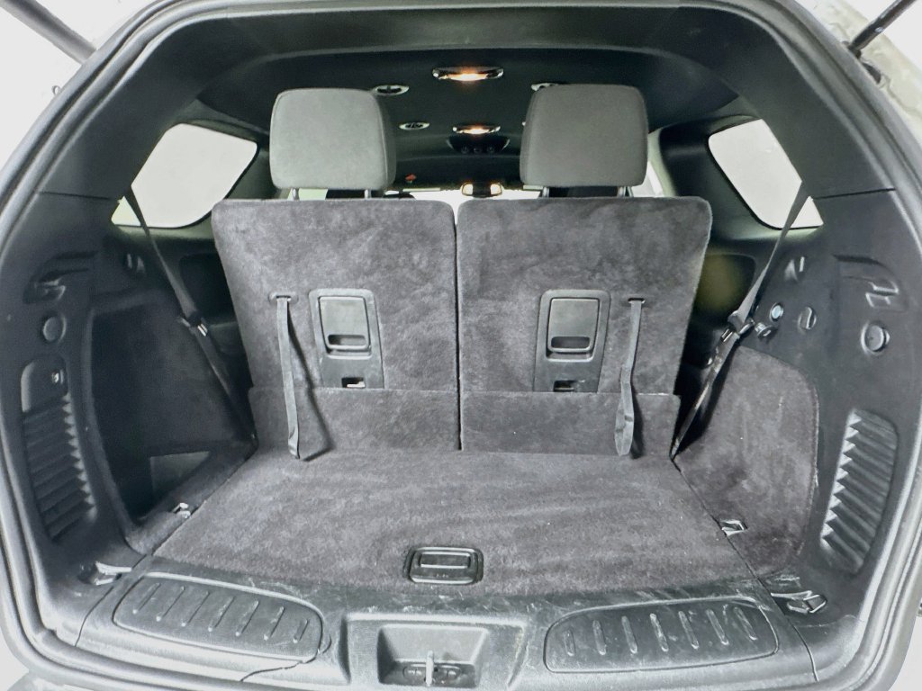 Used 2025 Dodge Durango GT RWD image 31