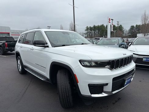 Used 2021 Jeep Grand Cherokee L Limited image 3