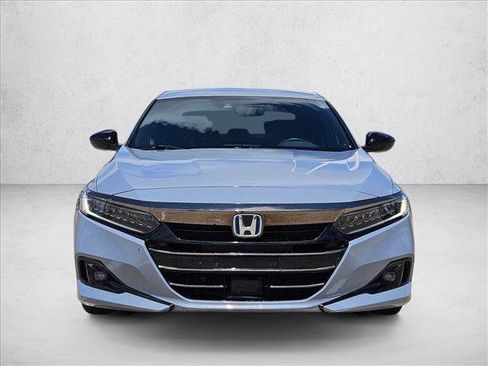 Used 2022 Honda Accord Sport image 2