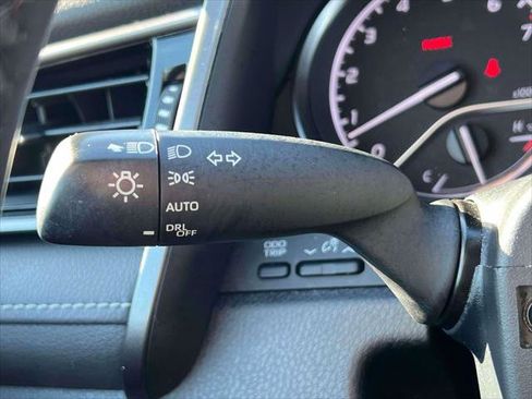 Certified 2023 Toyota Camry SE image 25