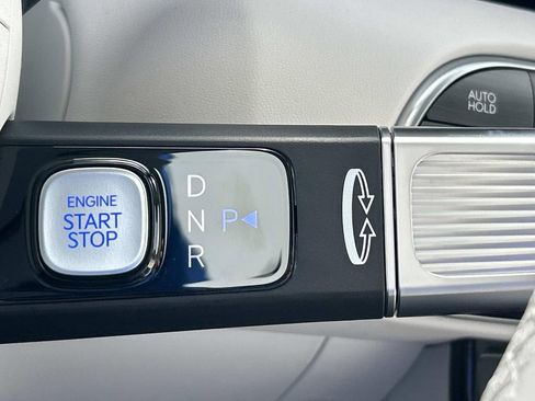 New 2026 Hyundai Palisade Limited FWD image 32