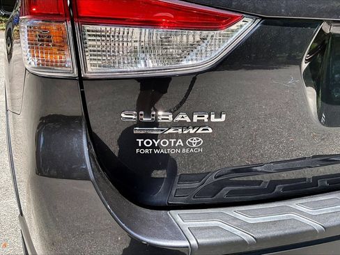 Used 2019 Subaru Forester Premium AWD/4WD image 27