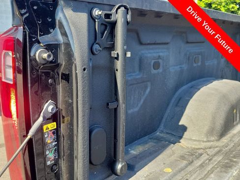 Used 2025 GMC Sierra 2500 Denali w/ Technology Package AWD/4WD image 27