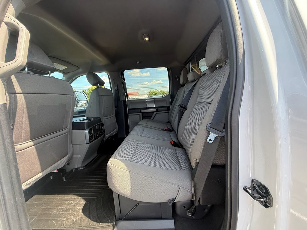 Used 2021 Ford F250 XLT w/ XLT Premium Package AWD/4WD image 18