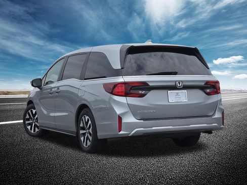 Used 2025 Honda Odyssey EX-L image 19