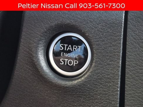 Certified 2024 Nissan Frontier PRO-4X w/ Technology Package AWD/4WD image 32