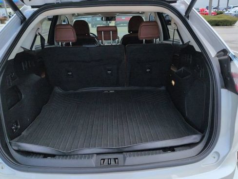 Used 2019 Ford Edge Titanium w/ Equipment Group 301A FWD image 13