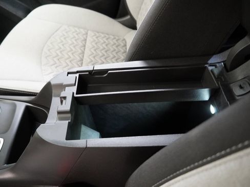 Used 2024 Chevrolet Equinox LS image 22