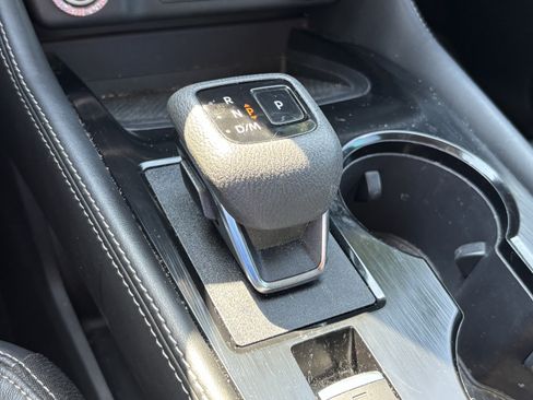 Used 2023 Nissan Rogue SL FWD image 28