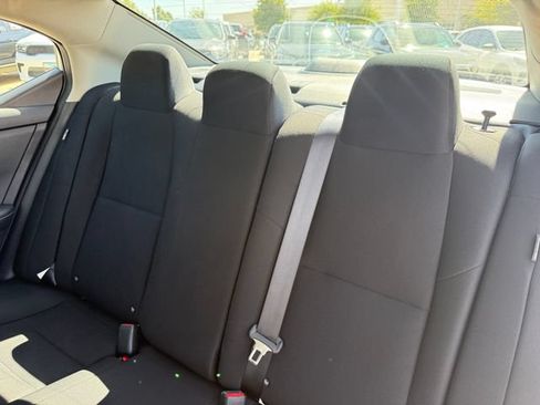 Used 2025 Nissan Sentra S FWD image 27