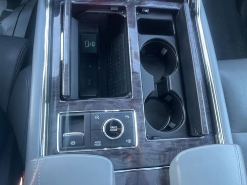 Used 2021 Lincoln Navigator Reserve w/ Equipment Group 208A image 28