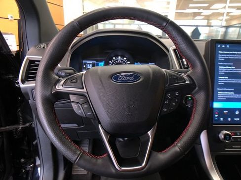 Used 2024 Ford Edge ST-Line AWD/4WD image 13