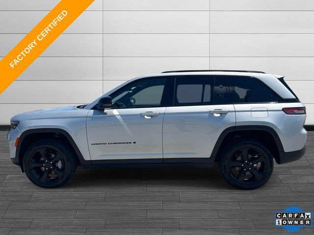 Certified 2024 Jeep Grand Cherokee Limited w/ Luxury Tech Group II AWD/4WD image 7