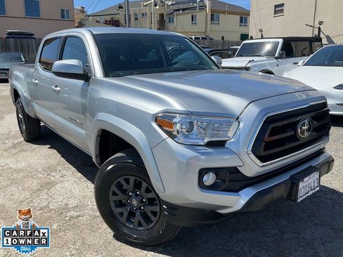 Used 2023 Toyota Tacoma SR5 RWD image 1