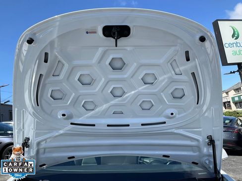 Used 2019 Tesla Model 3 Long Range image 13