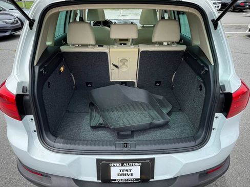 Used 2017 Volkswagen Tiguan Wolfsburg Edition FWD image 33