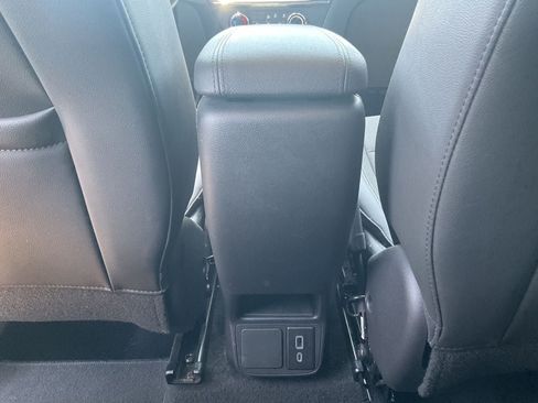 Used 2025 Buick Encore GX Preferred FWD image 11