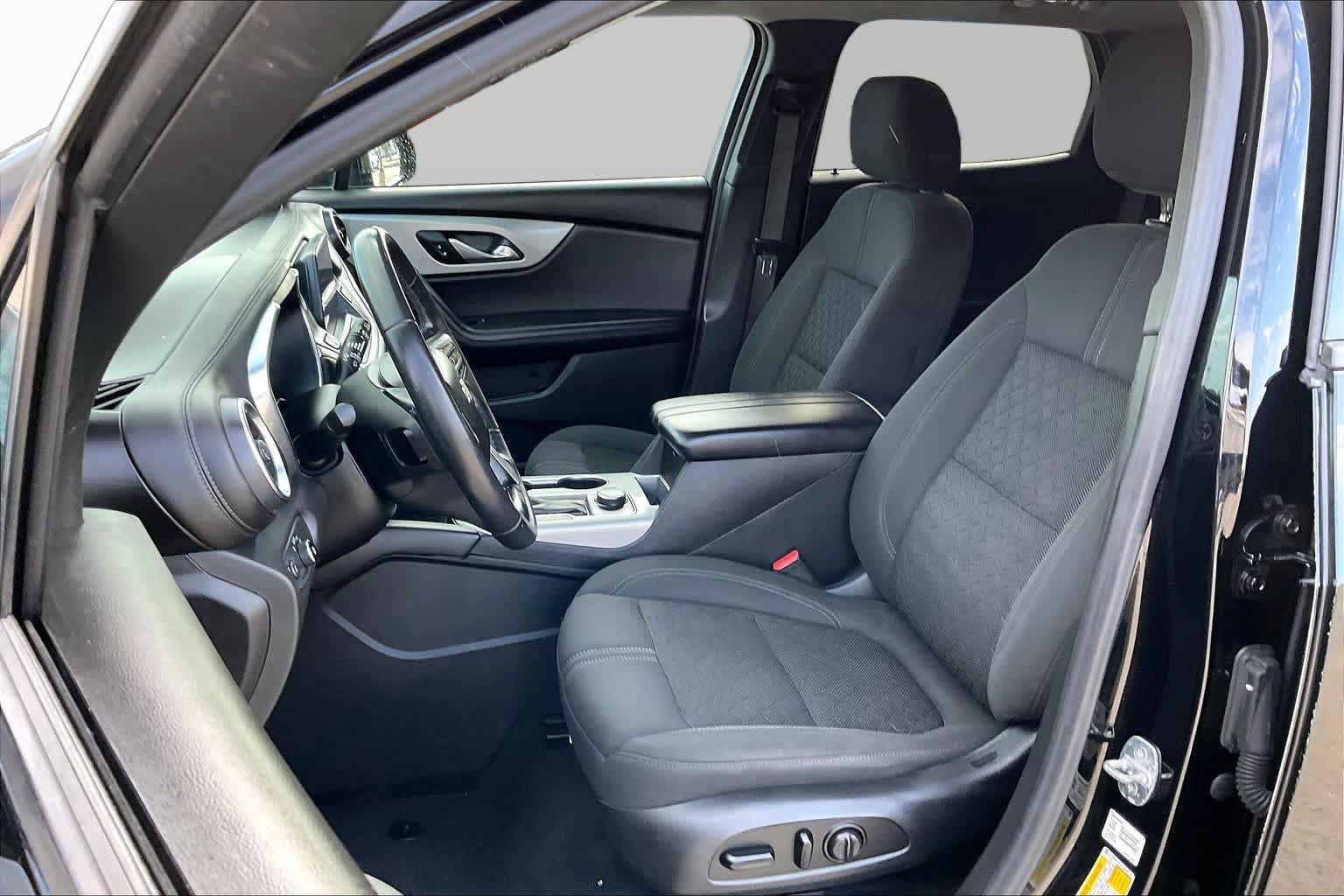 Used 2020 Chevrolet Blazer LT FWD image 8