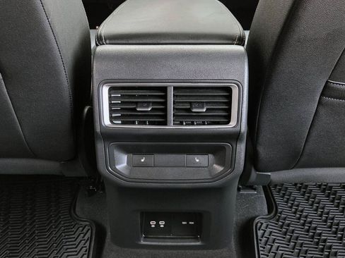 Certified 2025 Volkswagen Atlas Cross Sport SEL Premium R-Line AWD/4WD image 64