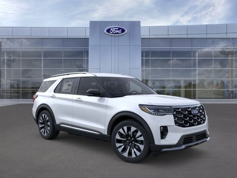 New 2026 Ford Explorer Platinum AWD/4WD image 7