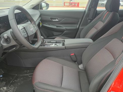 New 2026 Nissan Sentra SR w/ SR All Weather Package FWD image 13