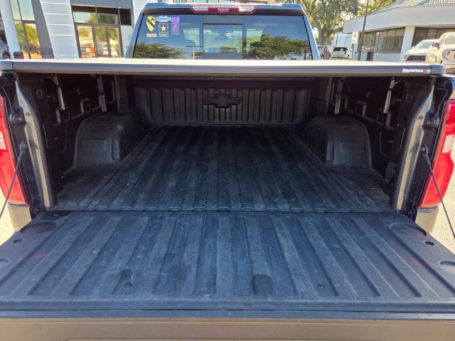 Used 2022 Chevrolet Silverado 1500 LTZ w/ LTZ Premium Package AWD/4WD image 14