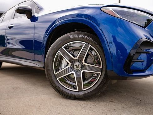 Certified 2025 Mercedes-Benz GLC 300 4MATIC w/ AMG Line image 3