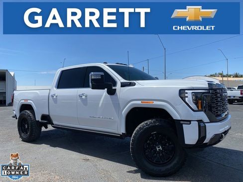 Used 2024 GMC Sierra 2500 Denali Ultimate w/ Max Trailering Package AWD/4WD image 1