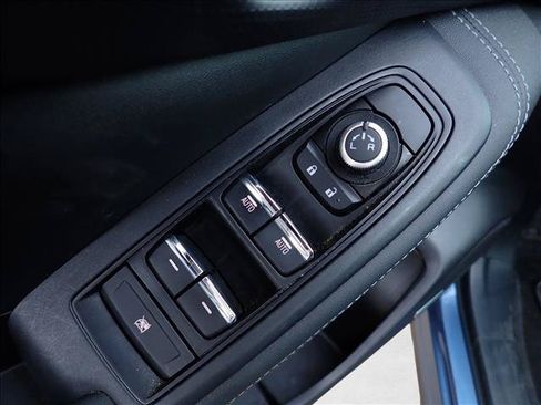 Used 2023 Subaru Forester Touring AWD/4WD image 17