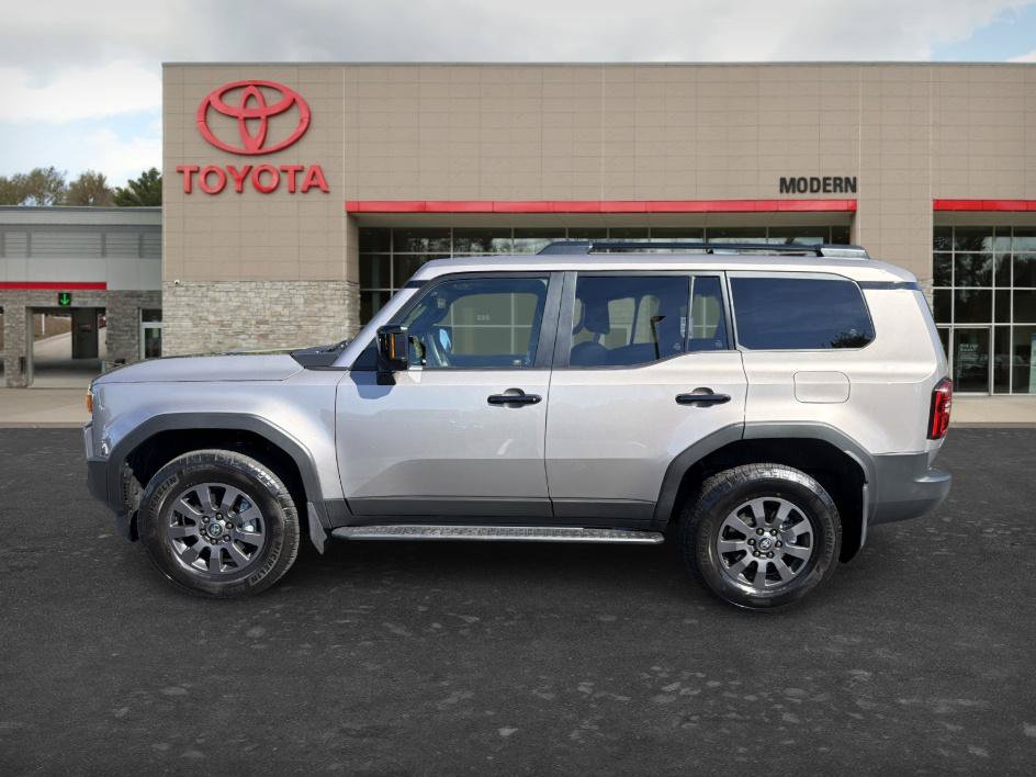 Certified 2026 Toyota Land Cruiser w/ Premium Package AWD/4WD image 7